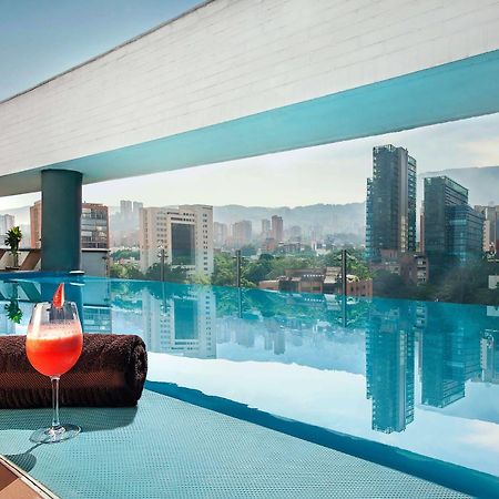 Sites Hotel Medellin Exterior photo View from the rooftop pool