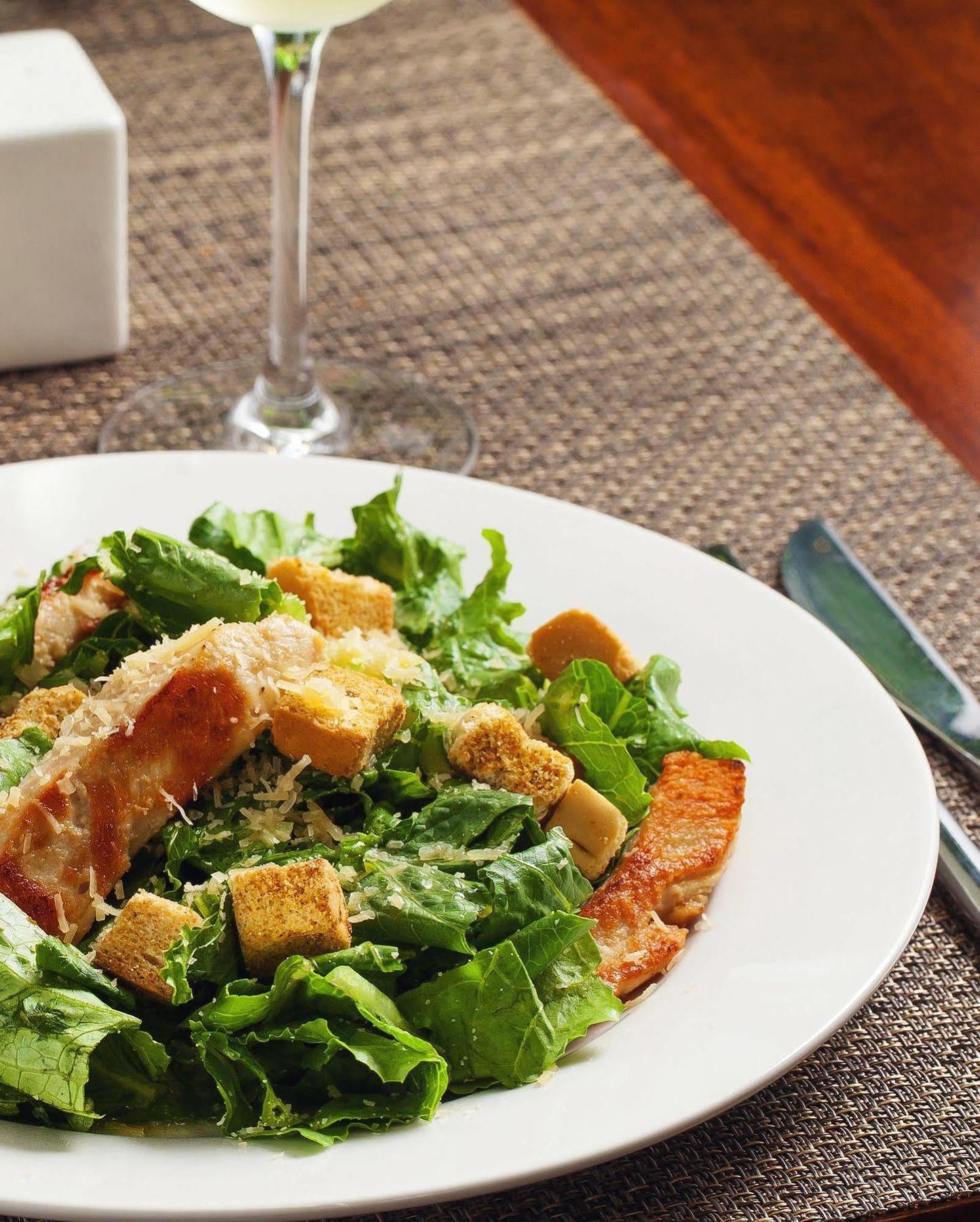 Sites Hotel Medellin Exterior photo Caesar salad