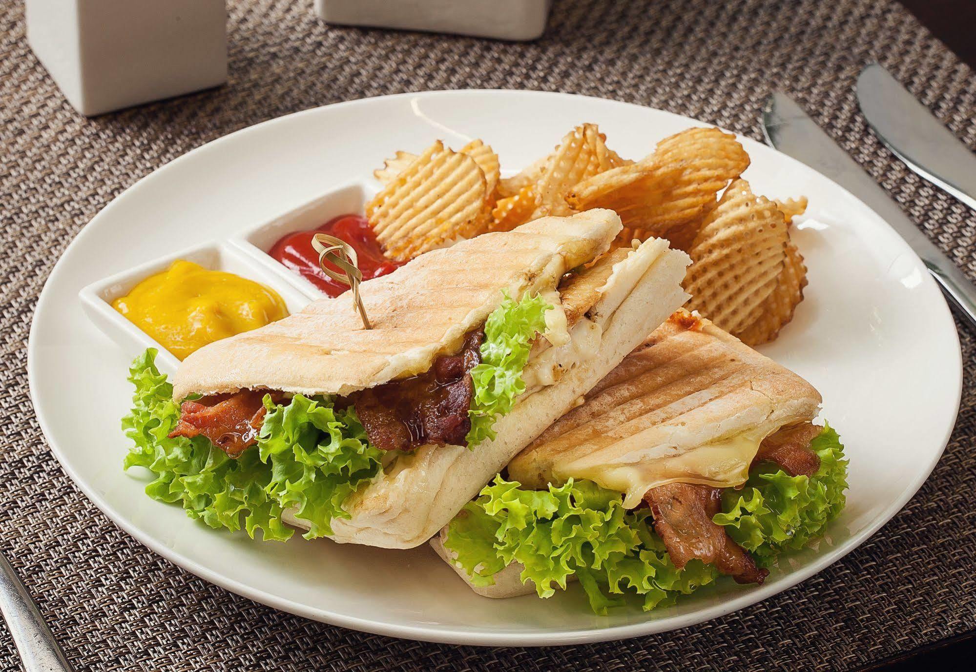 Sites Hotel Medellin Exterior photo A club sandwich