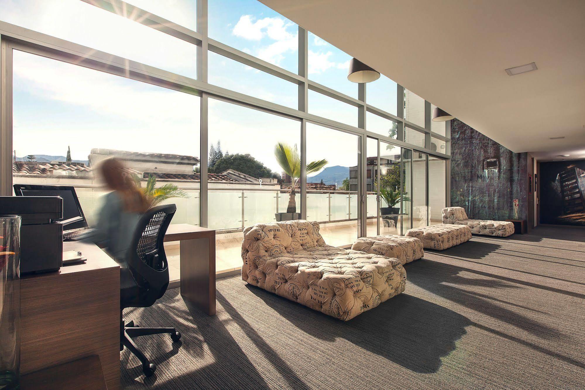 Sites Hotel Medellin Exterior photo Office interior